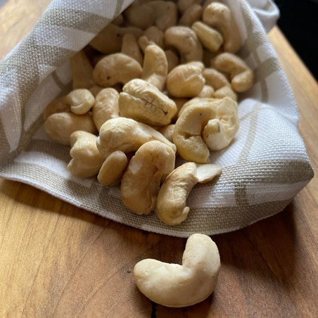 Orzechy Nerkowca, Nerkowce, całe, naturalne, premium - HiFOOD