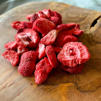 Liofilizowane truskawki w plastrach, 100% naturalne bez dodatków