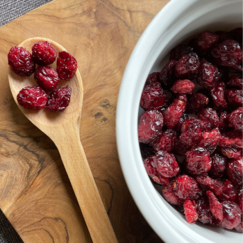 Żurawina suszona cała, bez dodatku cukru niesiarkowana 1kg HiFOOD